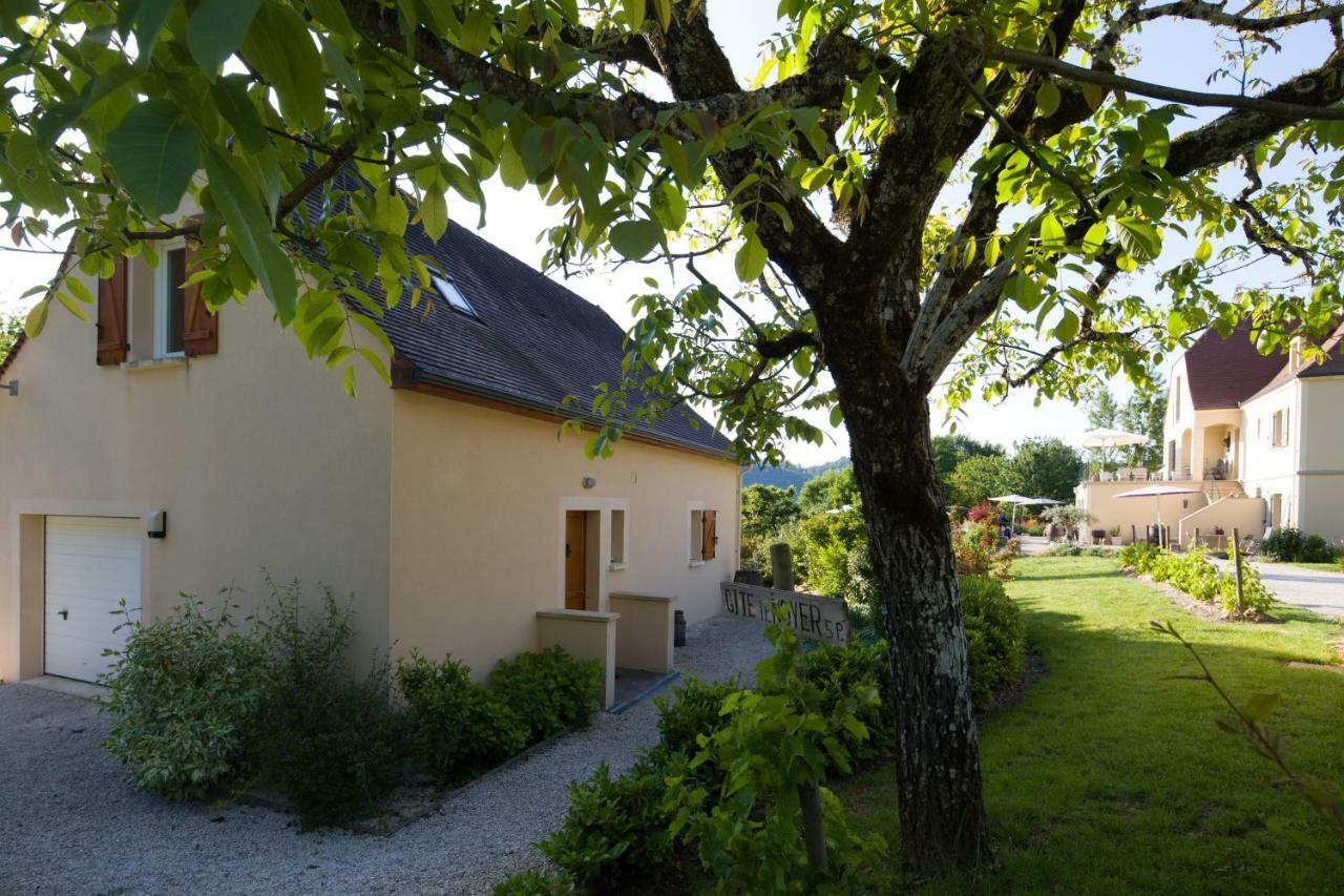 Gite Le Noyer - L'Ancien Vignoble Saint-Julien-de-Lampon Экстерьер фото